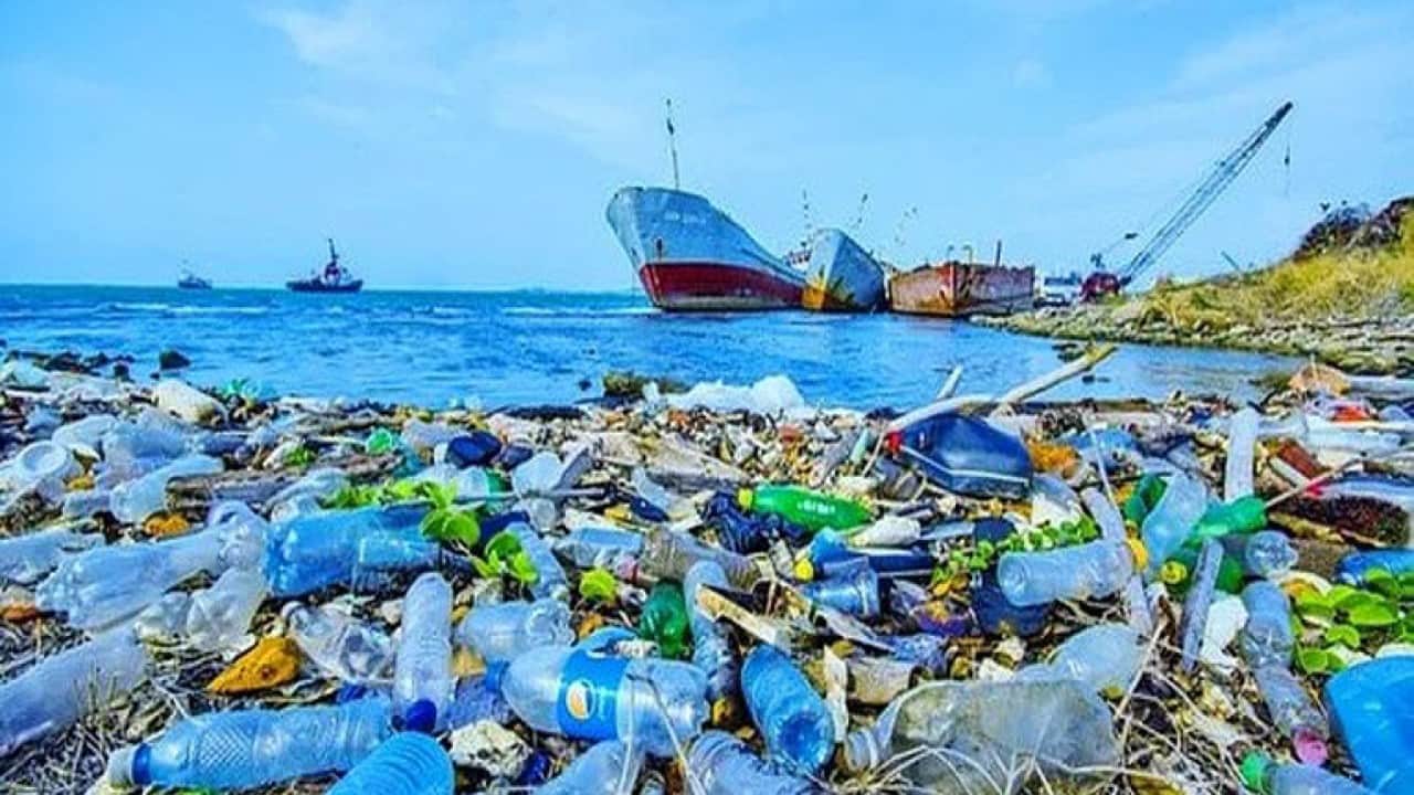 Foto - Güney rüzgarları Akdeniz’in bütün çöpünü taşıyor! Sahillerimiz plastik atık işgali altında
