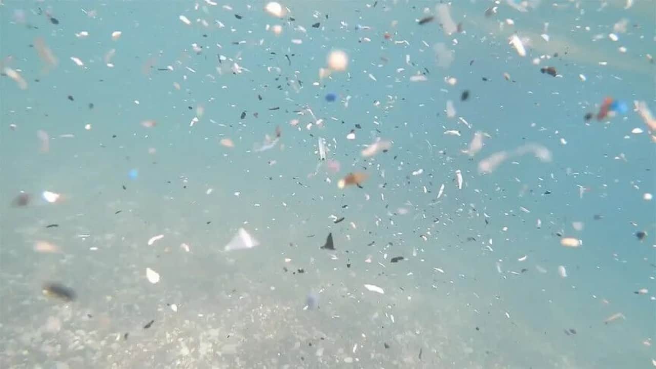 Foto - Güney rüzgarları Akdeniz’in bütün çöpünü taşıyor! Sahillerimiz plastik atık işgali altında