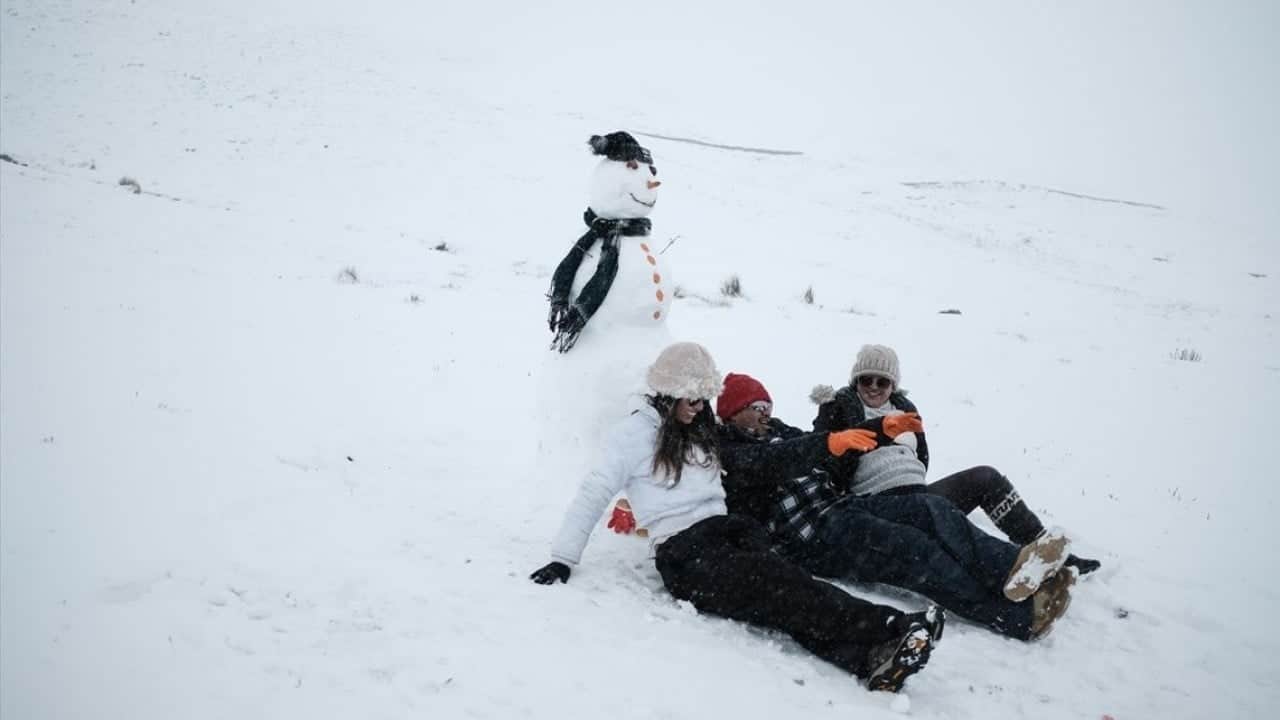 Foto - Güney yarımkürede yer alıyor! Soğuk hava ve kar yağışı etkili oldu