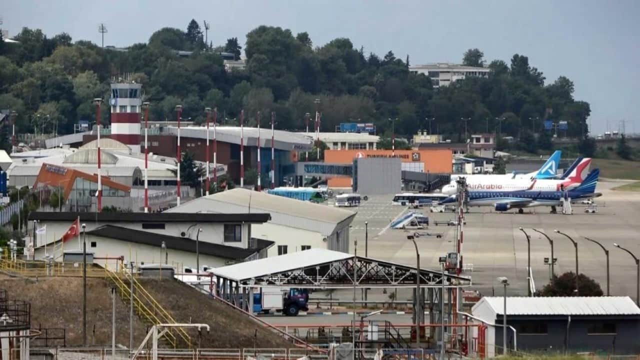 Foto - Günlük 150 uçak trafiği yaşandı Trabzon havalimanı rekora doymuyor