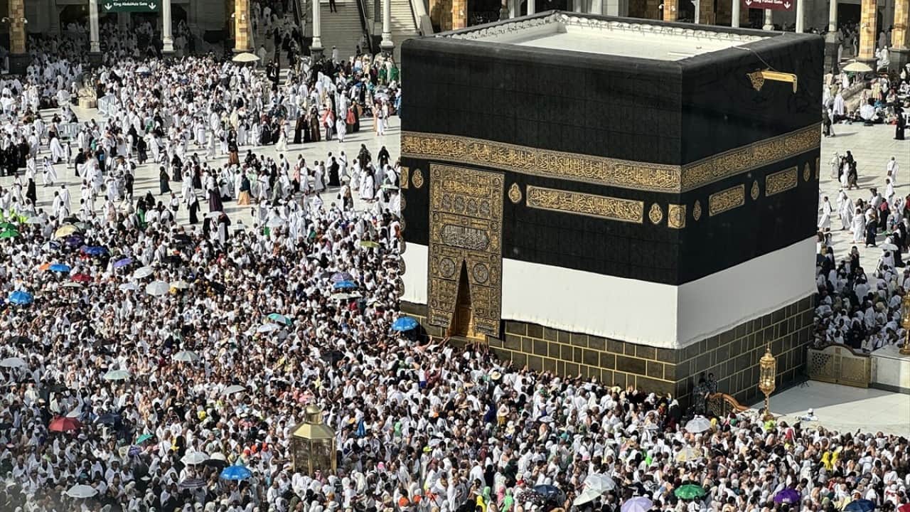Foto - Hacı adayları Kurban Bayramı öncesi son cuma namazını Kabe'de kıldı