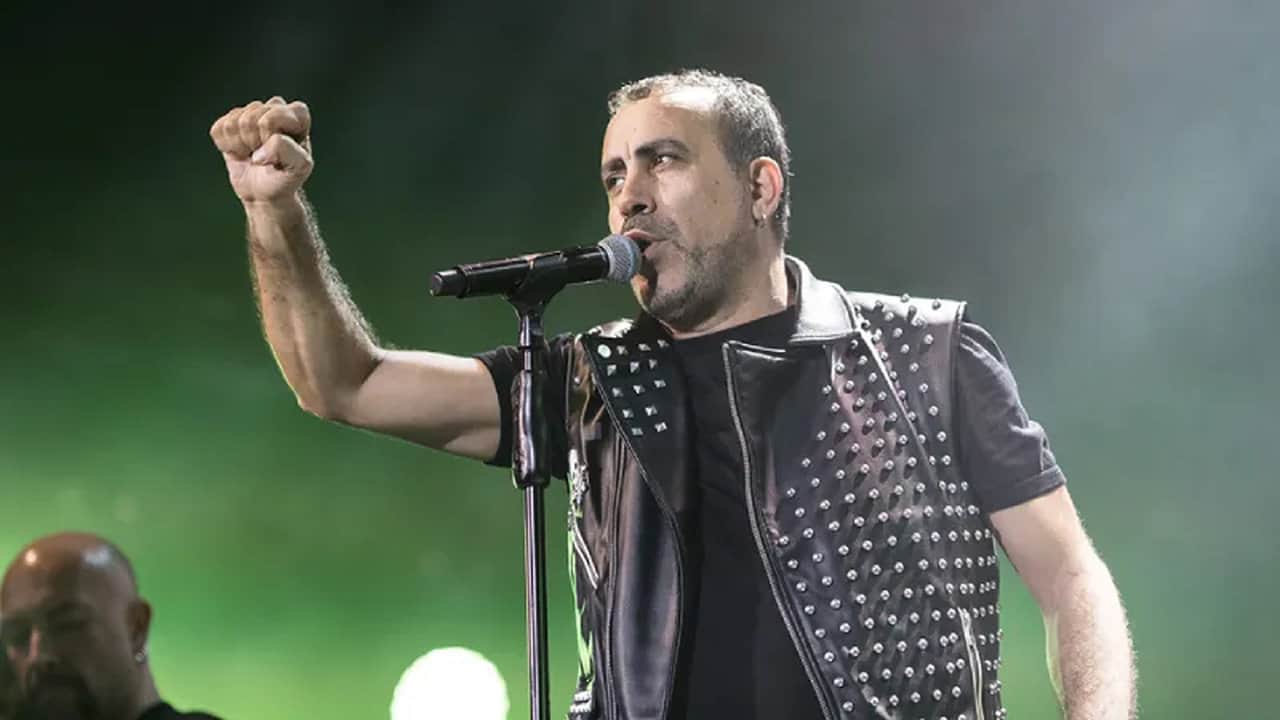 Foto - Haluk Levent’in topladığı deprem bağışlarına ne oldu? "Kuruşu kuruşuna hesap vermesi gerekiyor" denilmişti, beklenen hamle geldi