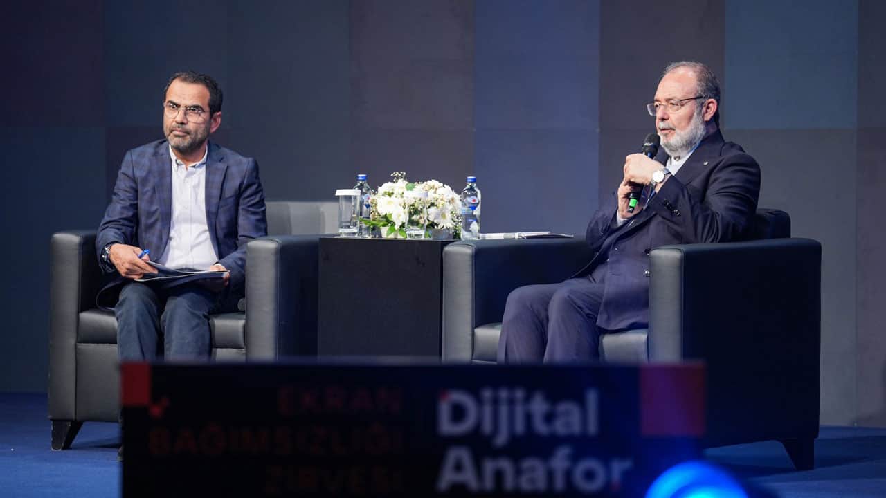 Foto - Haya insanı diri tutar! Dijital mecralar idraki öldürüyor