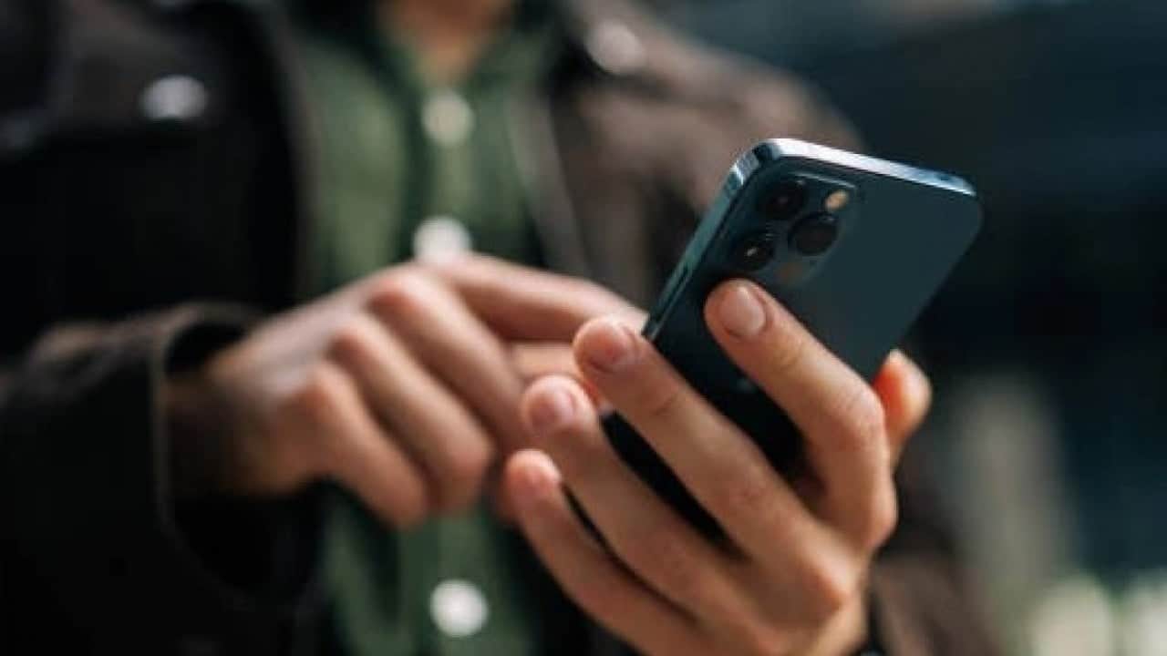 Foto - Hayatımızda gizli bir tehlike olarak yer ediyor! Akıllı telefonlar hafızamızı siliyor