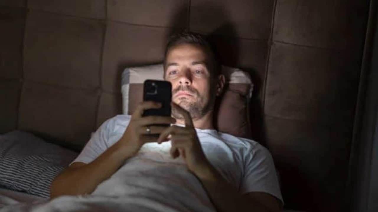 Foto - Hayatımızda gizli bir tehlike olarak yer ediyor! Akıllı telefonlar hafızamızı siliyor