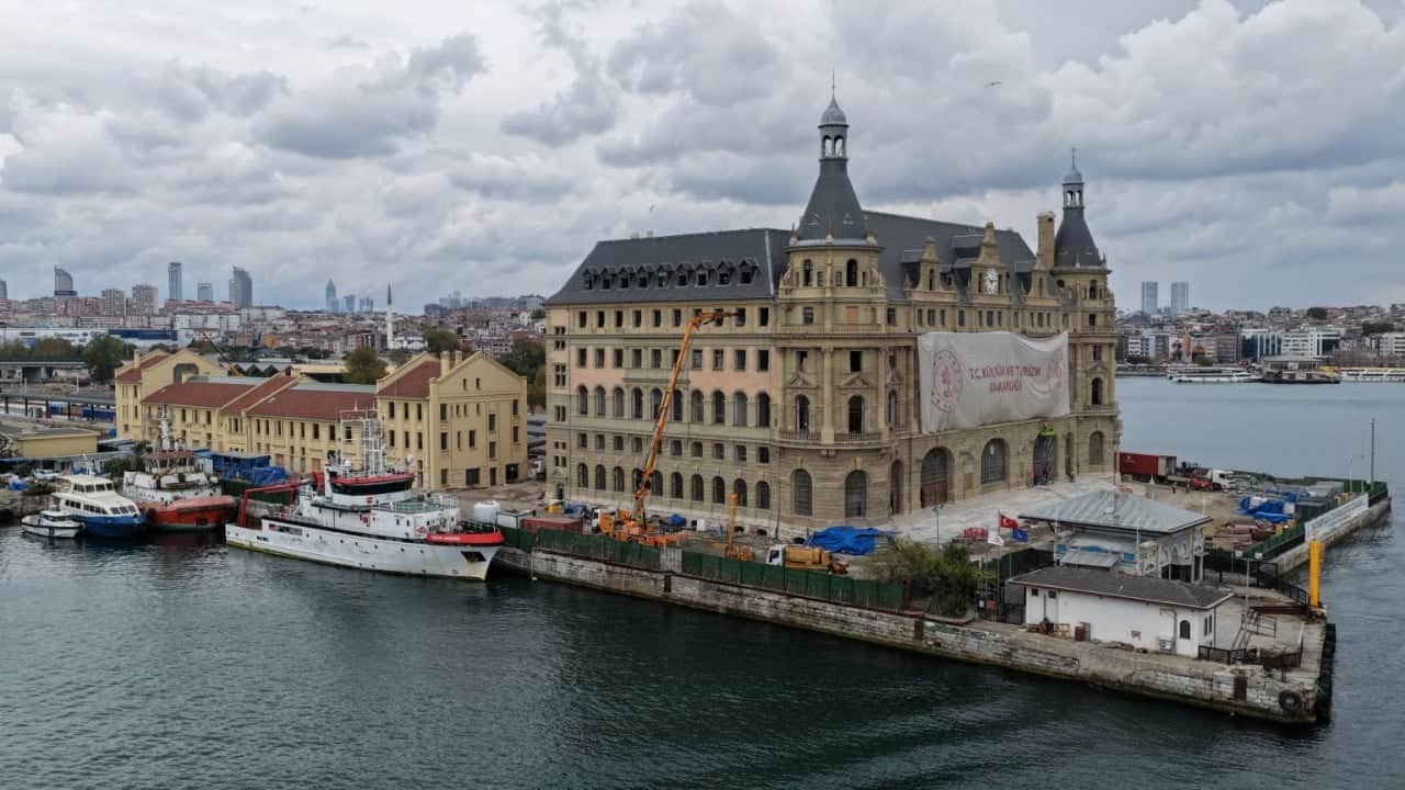 Foto - Haydarpaşa'nın temellerinde kritik tespit: Ahşap kazıkların yüzde 80'i yok olmuş! 