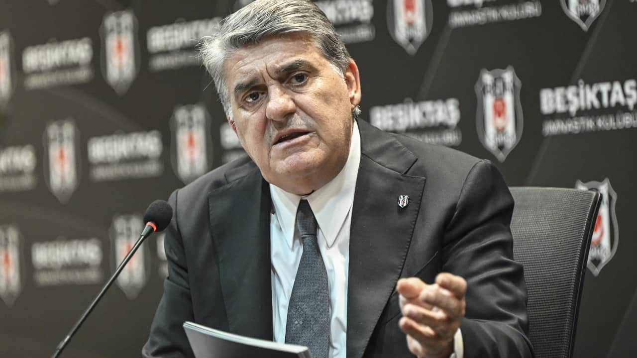 Foto - Hem bonservis hem takas: Beşiktaş bir şekilde Adil'i çözmek istiyor: Görüşmeler sürüyor