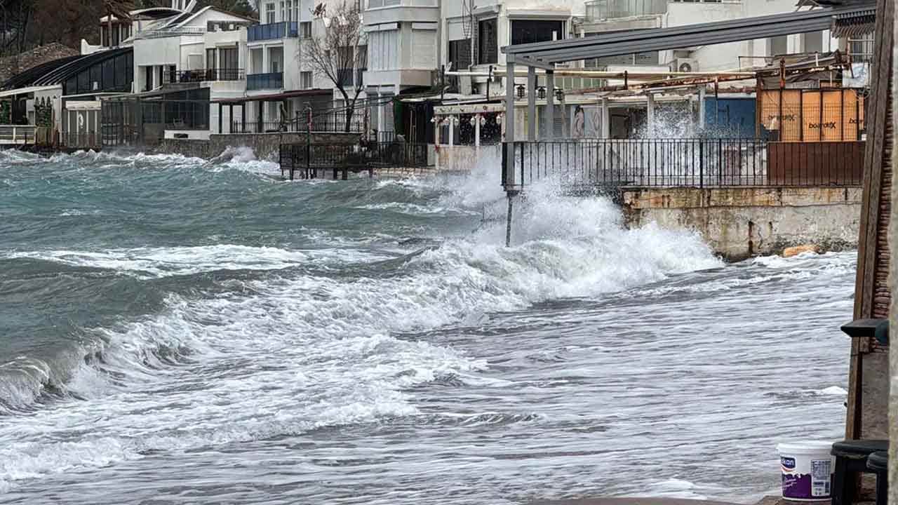 Foto - Hem meteoroloji hem valilik uyardı: İstanbul’da fırtına kopacak