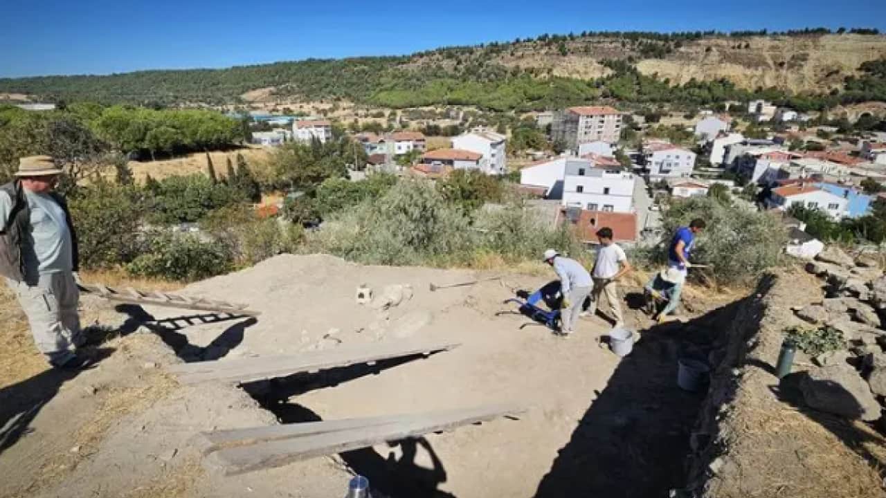 Foto - Henüz yüzde 5'e ulaştı: Çanakkale'de 4200 yıllık keşif!