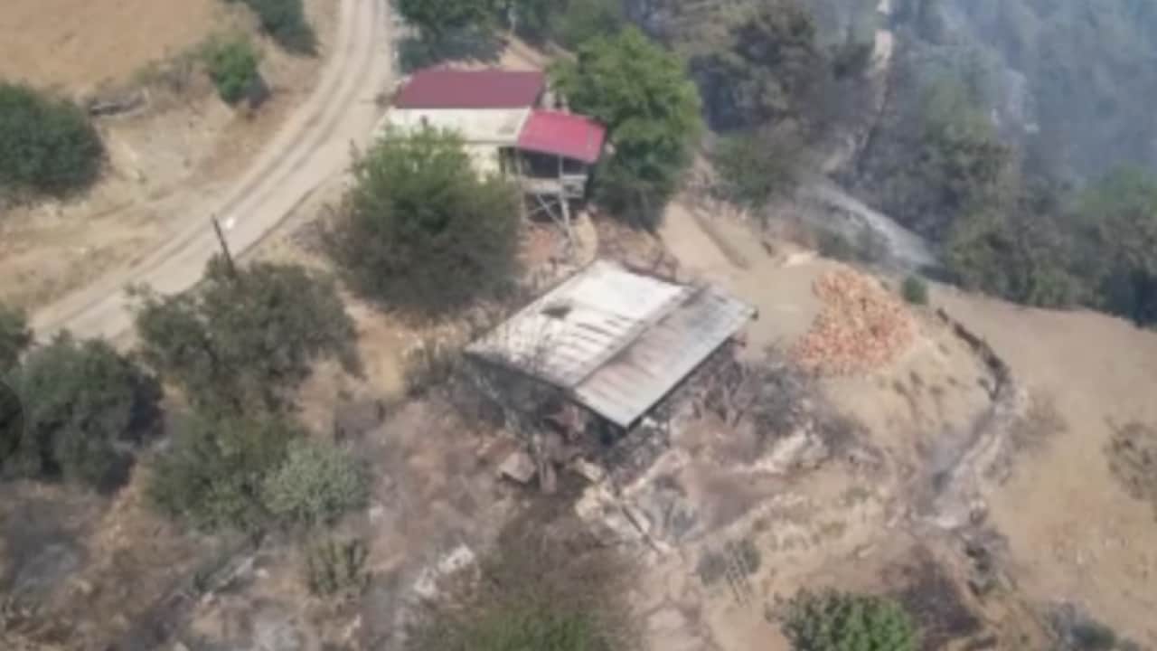 Foto - Hepsi kül oldu: Yangın sonrası acı manzara!