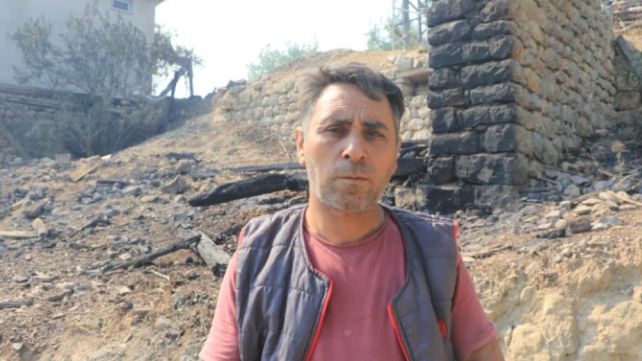 Foto - Hepsi kül oldu: Yangın sonrası acı manzara!