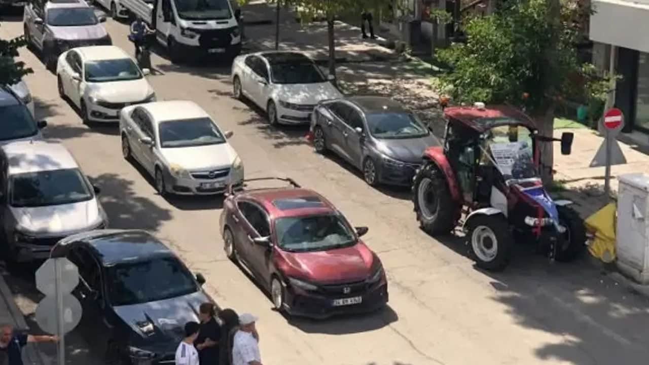 Foto - Her 10 kişiden 6’sında araç var! ‘Millet aç aç’ diyen muhalefete gelsin