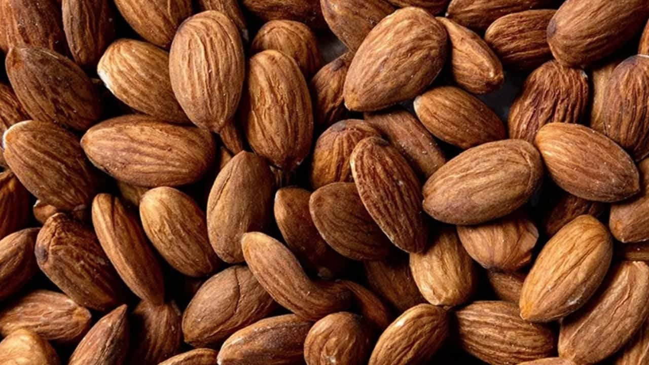 Foto - Her gün badem tüketin yetiyor: Bu meyvenin faydaları saymakla bitmiyor: Fındık değil badem enerji deposu