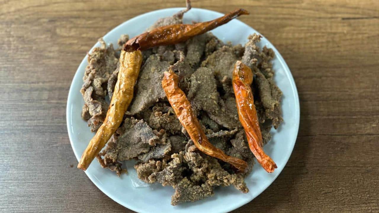 Foto - Her şey Edirne tava ciğeri için! Meşhur acı biberin kurutma mesaisi tamamlandı