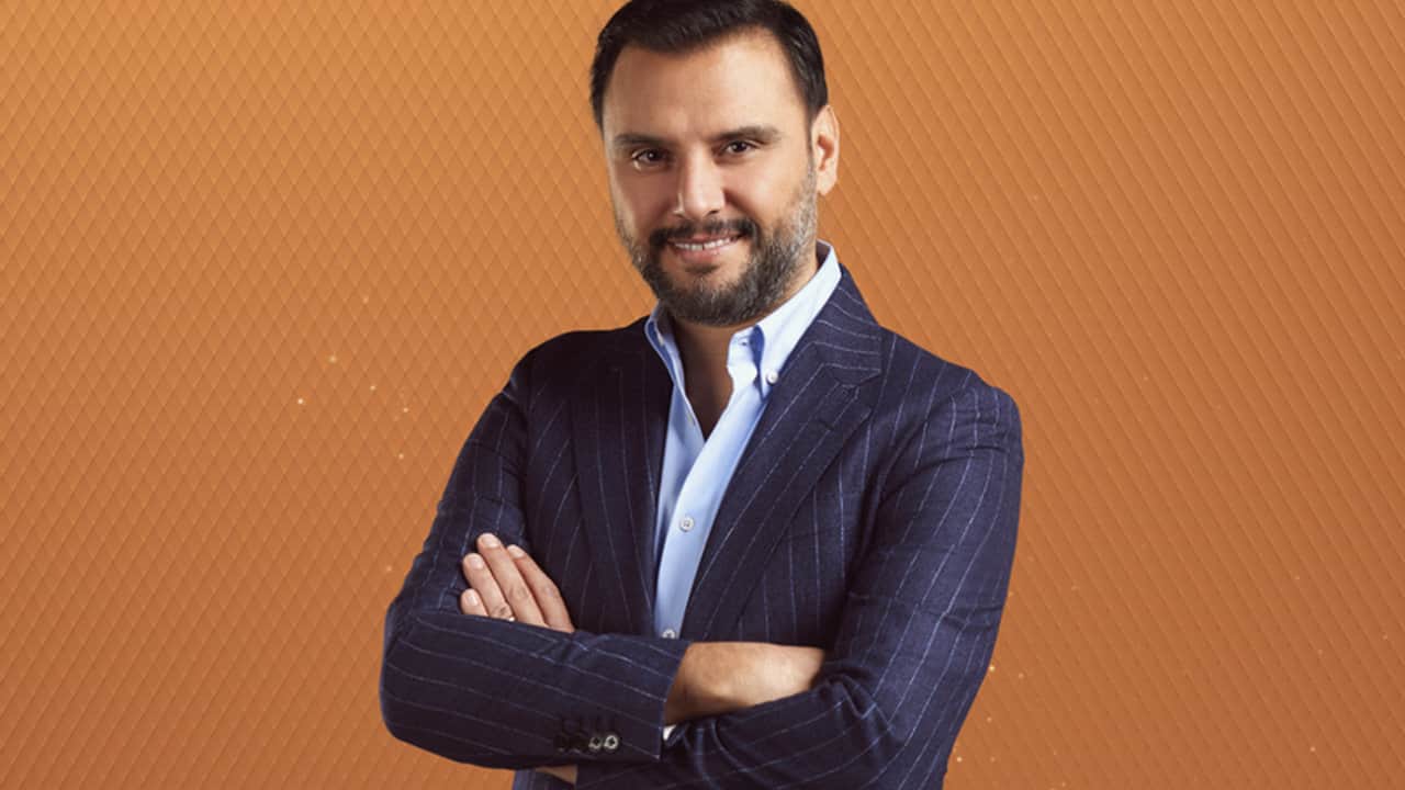 Foto - Herkes "Alişan" olarak biliyordu! Ünlü şarkıcının gerçek adı aslında bakın neymiş