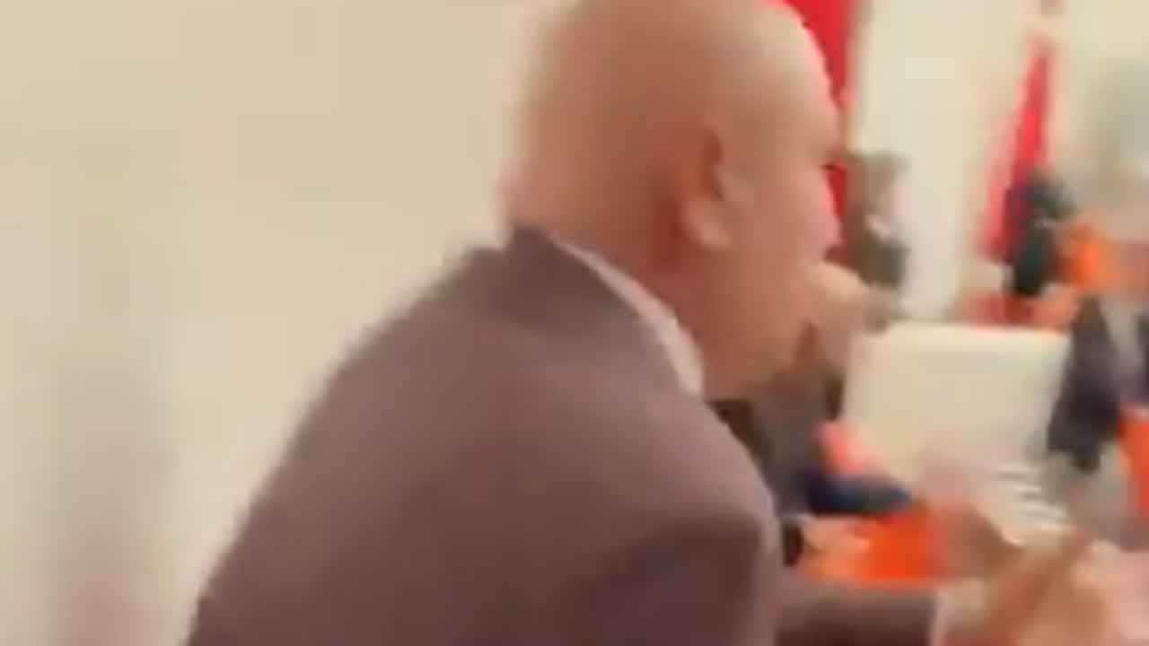 Foto - Herkes burnunun kanadığı, mağduru oynadığı fotoğrafı kullanıyor ama...! İşte gerçek Mahmut Tanal bu