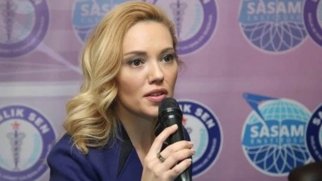 Foto - Herkes 'Nerede, bu kadına ne oldu' diye soruyordu: TRT spikeri Tijen Karaş'la ilgili kötü haberi duyurdu