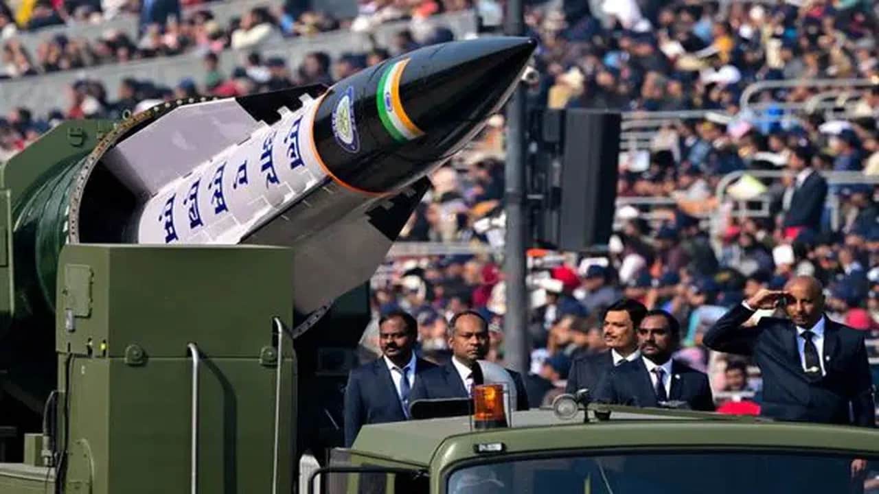 Foto - Hindistan’dan Türk SİHA’larına karşı "hipersonik" çırpınış: 1500 km menzilli füzeyle meydan okudular