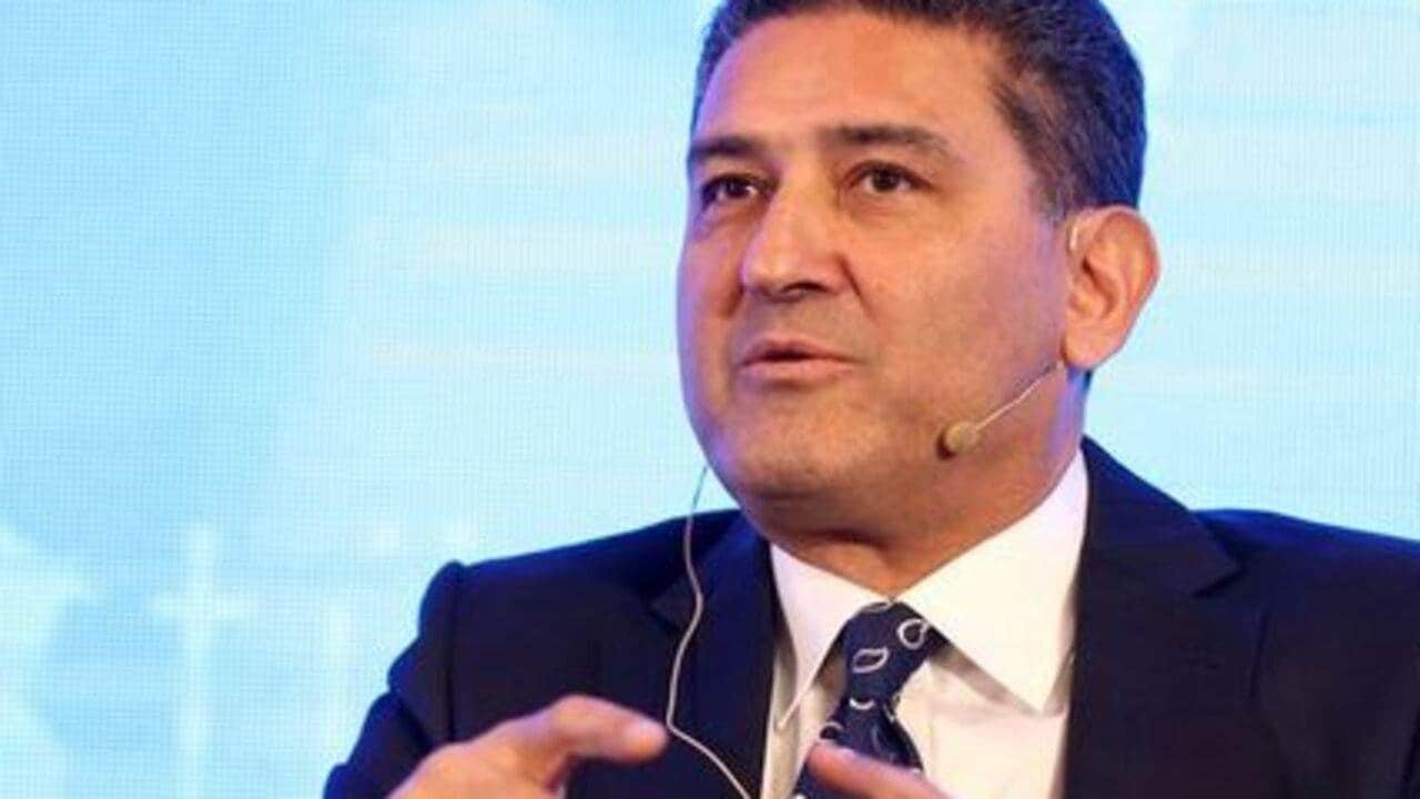 Foto - Hükümete parmak sallaya sallaya servetini katlayan Koç’tan kritik anlaşma mesajı: "1-1,5 aya kalmaz, imzayı atarız"