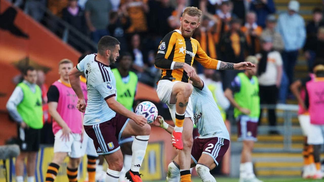 Foto - Hull City, Aston Villa'dan istediğini aldı