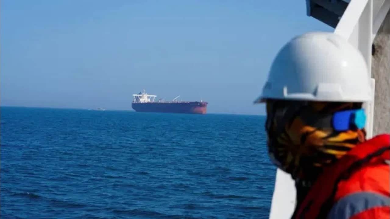Foto - Hürmüz Boğazı çıkışında tankere şüpheli saldırı