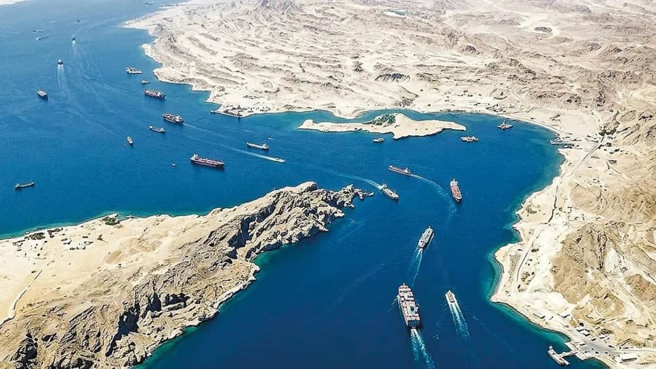 Foto - Hürmüz Boğazı’nda gerilim tırmanıyor! Petrol tankerlerine saldırı