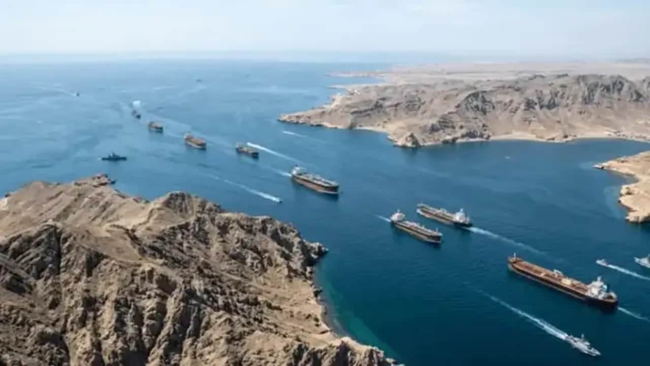 Foto - Hürmüz Boğazı’nda gerilim tırmanıyor! Petrol tankerlerine saldırı