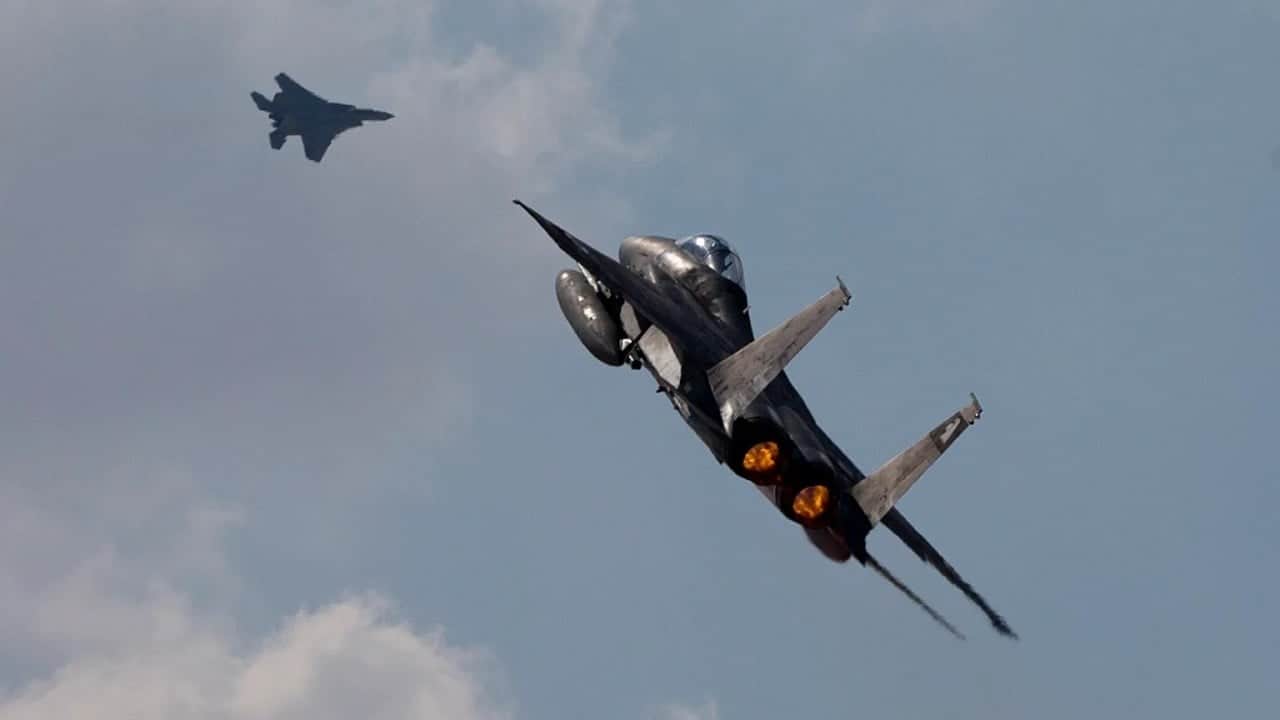 Foto - Husilere hava saldırısı! Uçaklar bomba yağdırdı