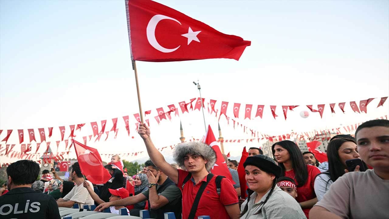Foto - İç Anadolu’da 15 Temmuz ruhu! Vatandaşlar yoğun ilgi gösterdi