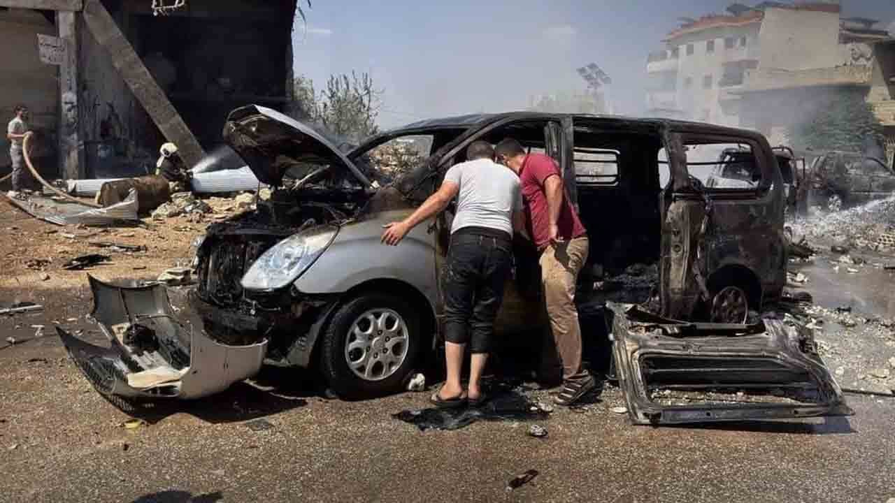İdlib'de bombalı araç dehşeti: 5 ölü, 7 yaralı!