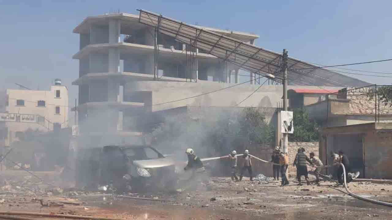 Foto - İdlib'de bombalı araç dehşeti: 5 ölü, 7 yaralı!