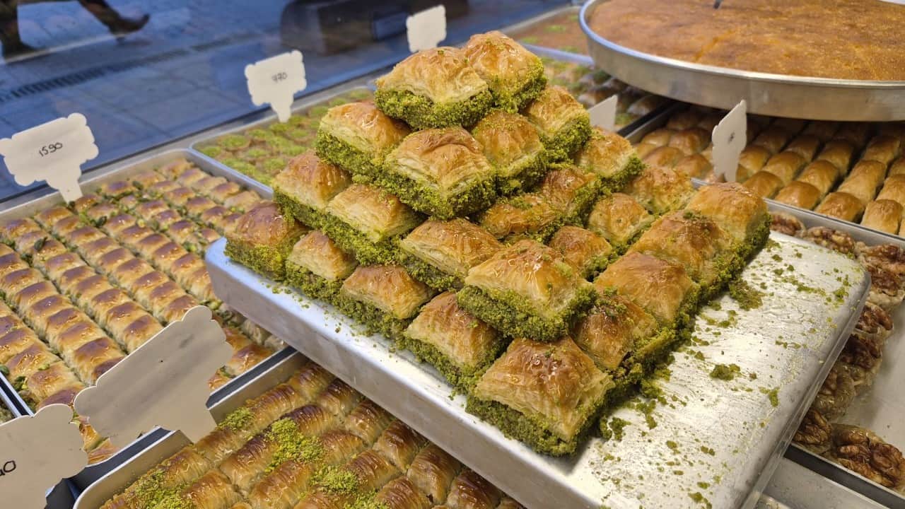 Foto - İftarda hızlı yemek tehlikeli mi? Kardiyoloji doktoru tek tek açıkladı