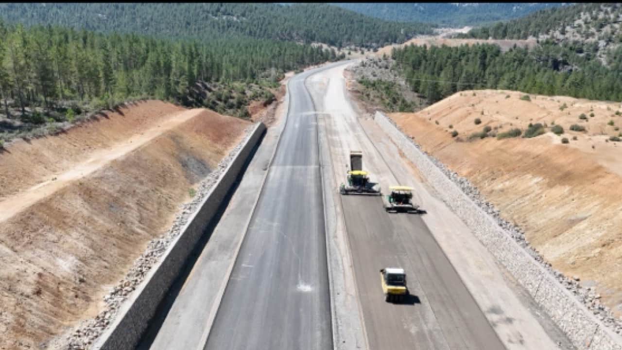 Foto - İki ili birbirine bağlayacak: Mesafe 20 dakika kısalacak!