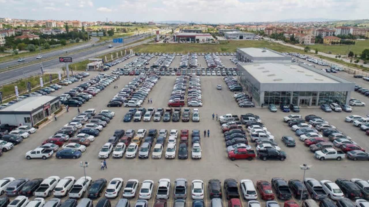 Foto - İkinci el otomobil fiyatları için yeni tahmin! 5 aydır düşüş yaşanıyor! Yıl sonu sürprizi geldi!