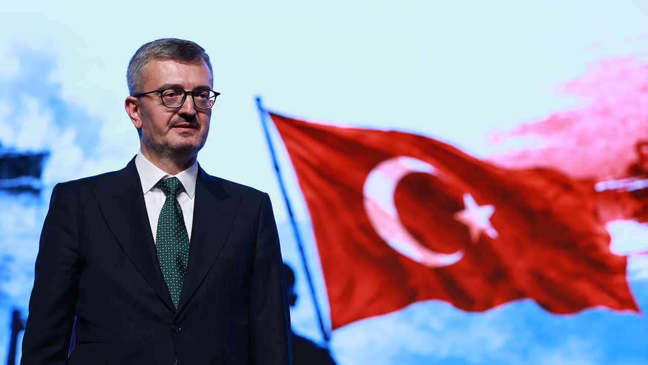 Foto - İletişim Başkanı Duran "Şehit ve Şahit" programına katıldı: Darbeler silsilesini kahramanlar mezara gömdü