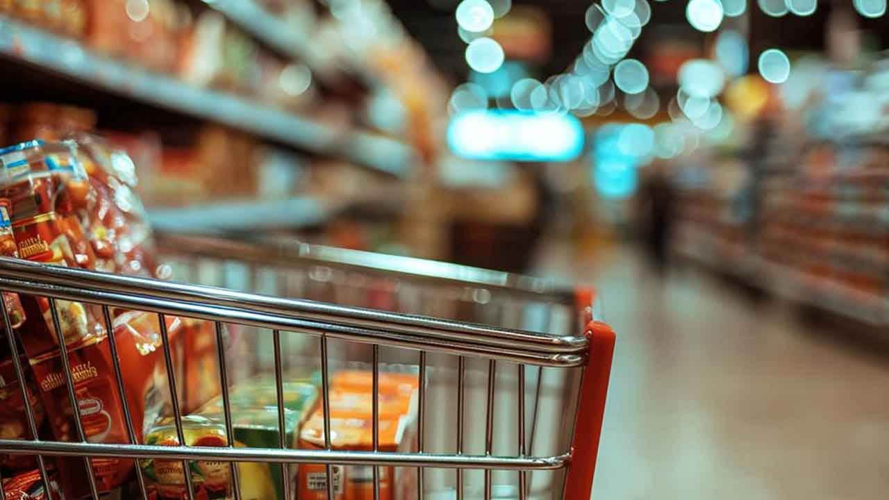 Foto - İngiliz gazeteci Türkiye ile İngiltere arasındaki market fiyatlarını kıyasladı: İşte sonuç