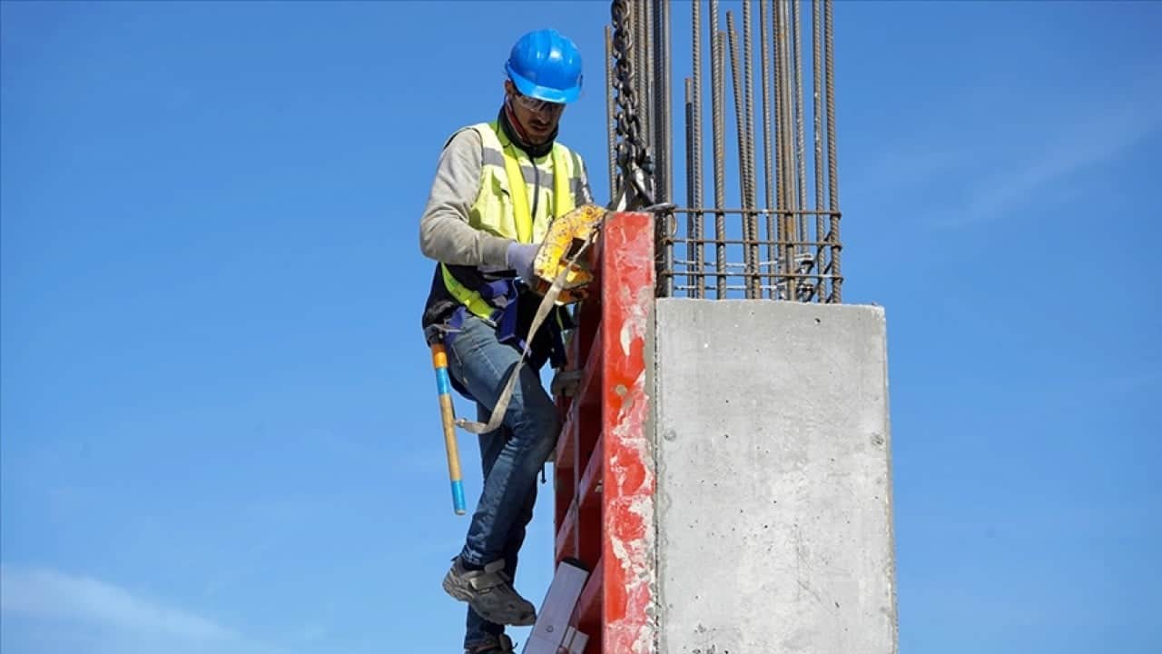 Foto - İnşaat sektörü lokomotif oldu rekora doymuyor Çalışan sayısı 2 milyonu aştı