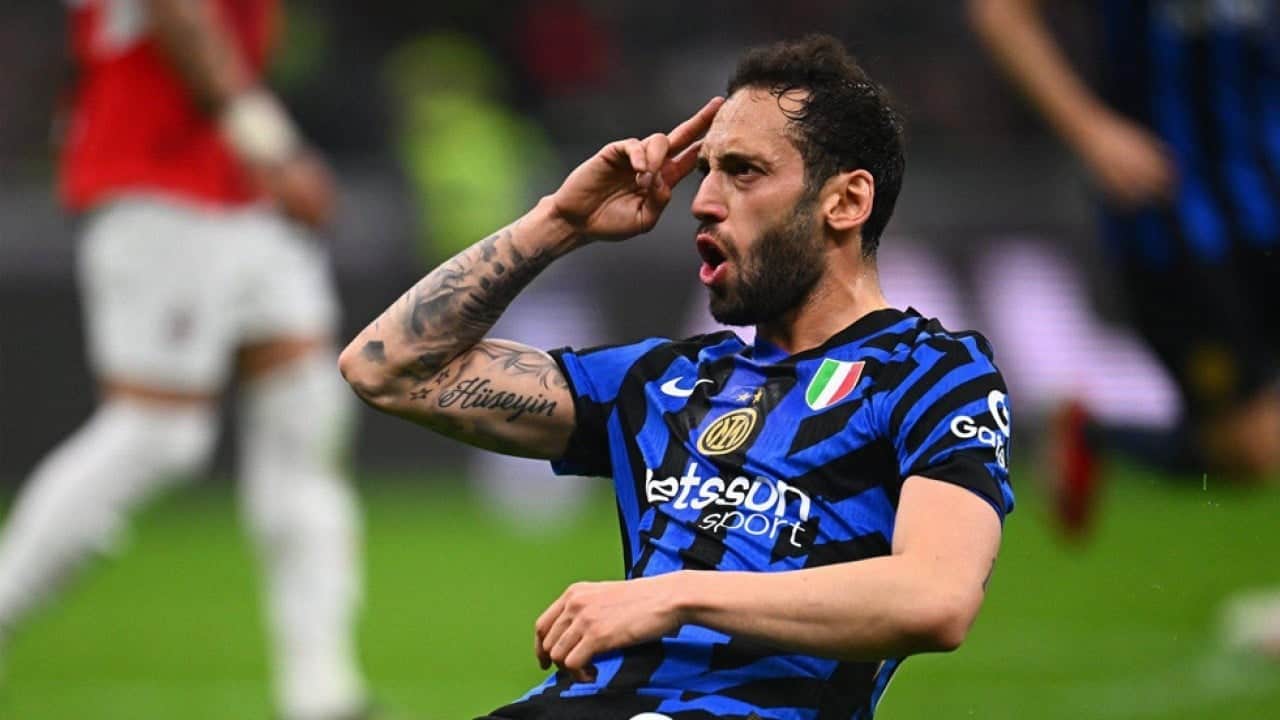 Inter'in planı belli oldu! Hakan Çalhanoğlu'na yeni sözleşme