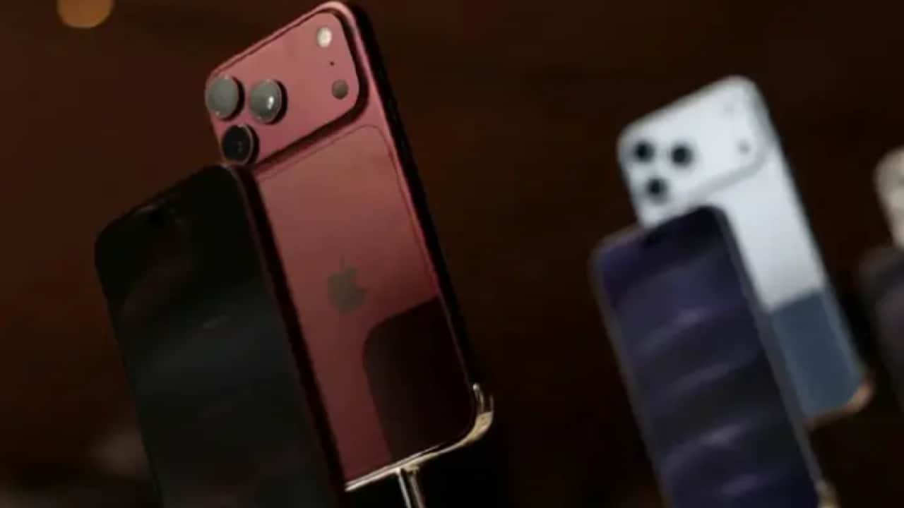 İphone 18 Pro ve Pro Max resmen satışa çıktı! İşte Türkiye fiyatı ve özellikleri!