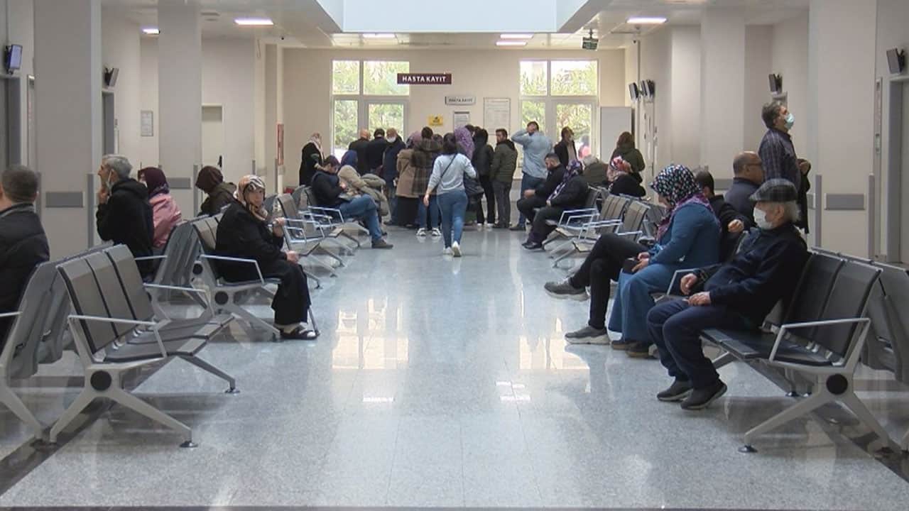 Foto - İptal ettirseler başka hastalar yararlanacaktı! 548 bin kişiden randevu ayıbı!