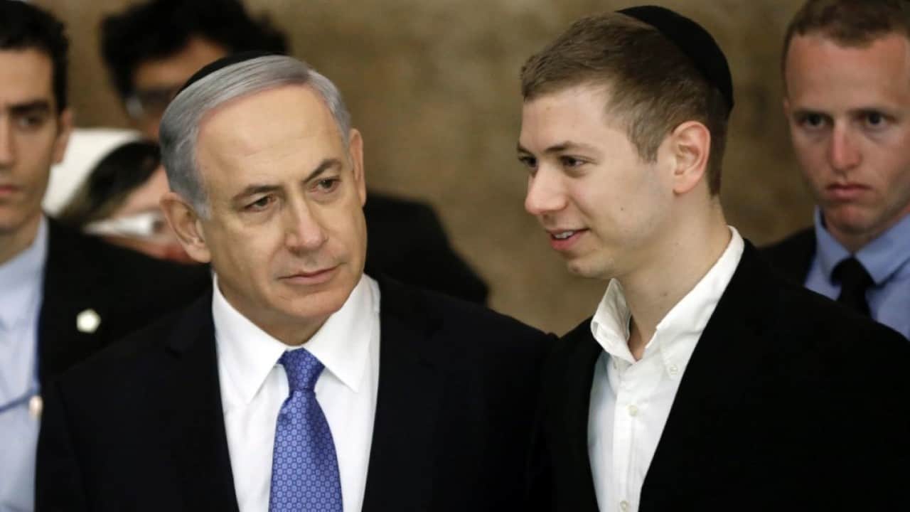 Foto - İran korkusu ensesinde! Terörist Netanyahu’nun oğlu apar topar kaçtı