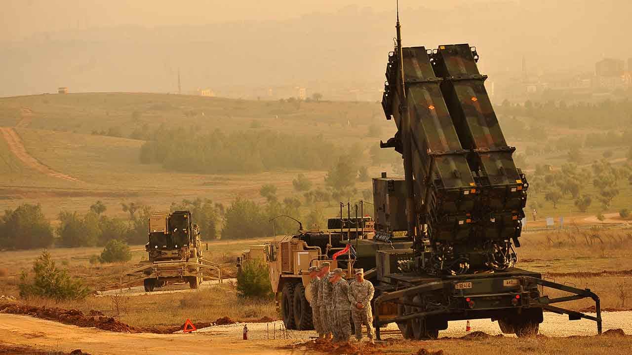 Foto - İran savaşı onlara yaradı: Türkiye'ye karşı sessiz sedasız Patriot'ları konuşlandırıp aktif ettiler