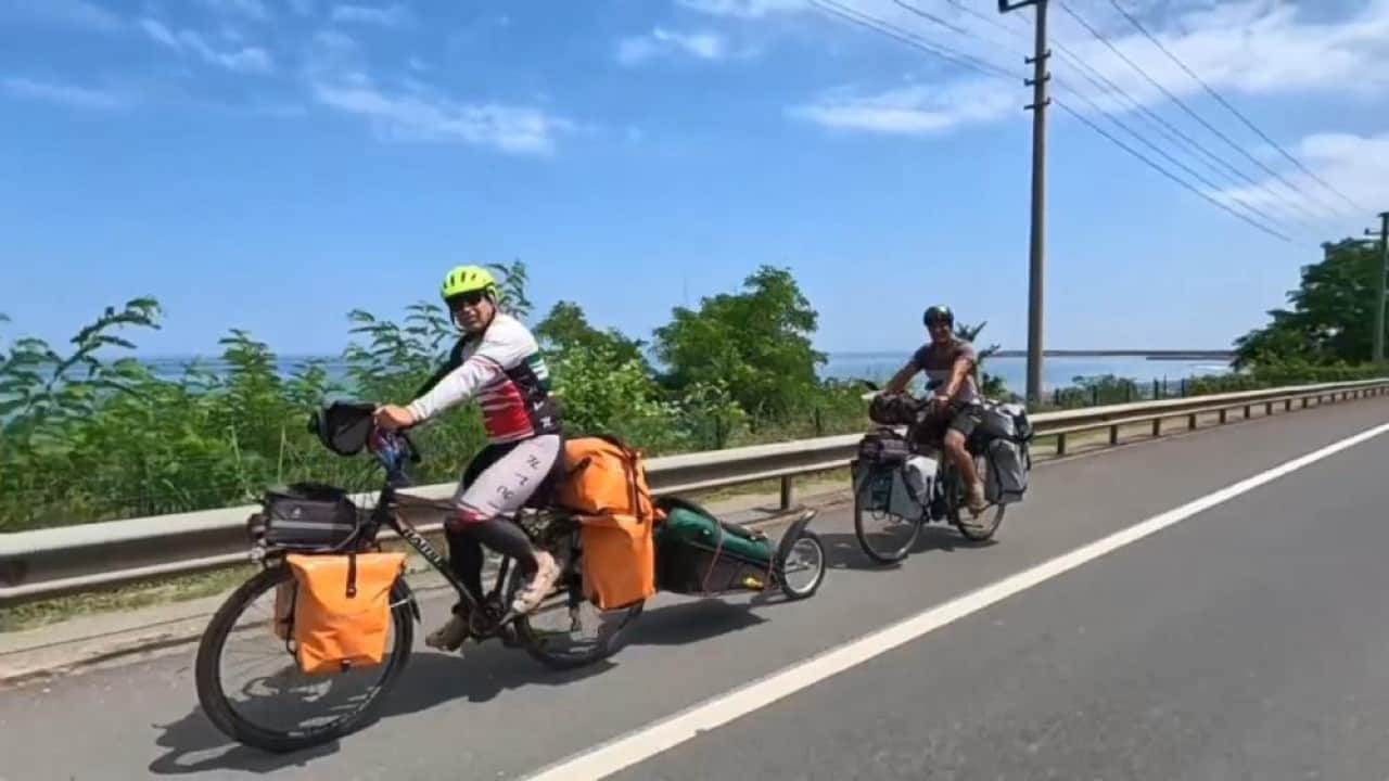 Foto - İran’dan bisikletle gelen turistler Karadeniz’ keşfettiler