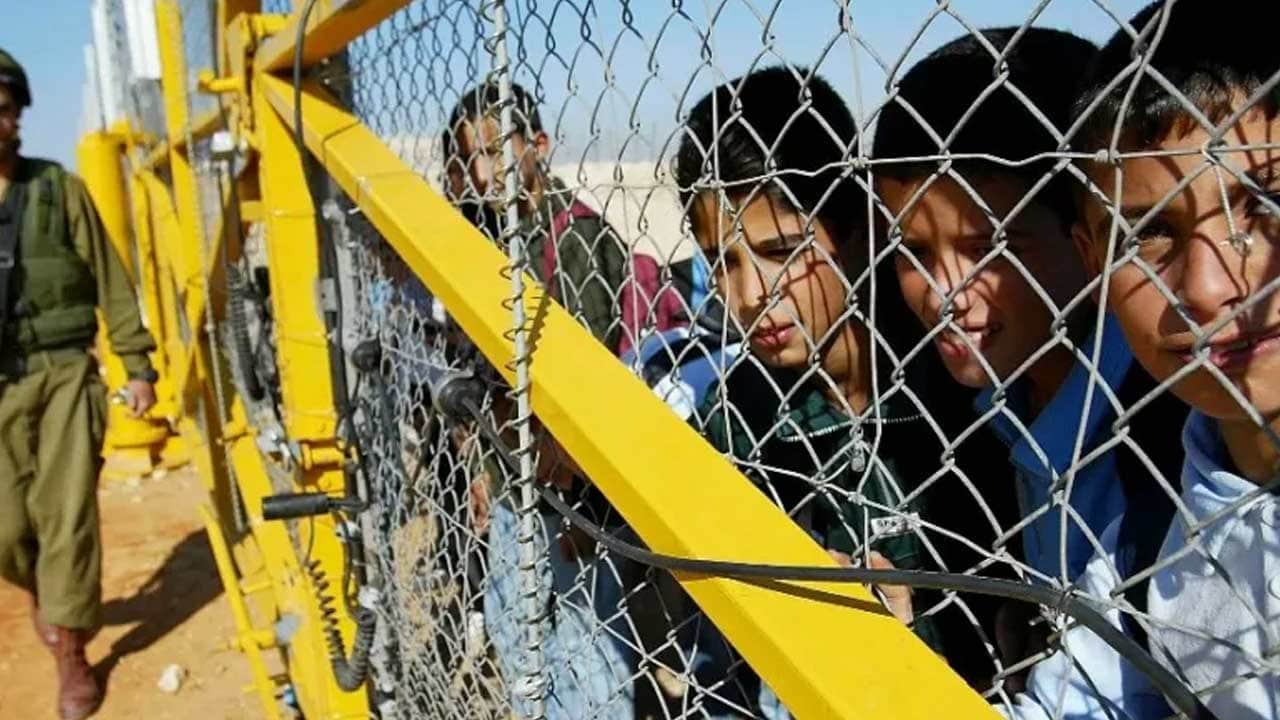 Foto - İsrail hapishanelerinde 370 Filistinli çocuk tutuluyor: İlk 6 ayda 276 çocuk gözaltına alındı