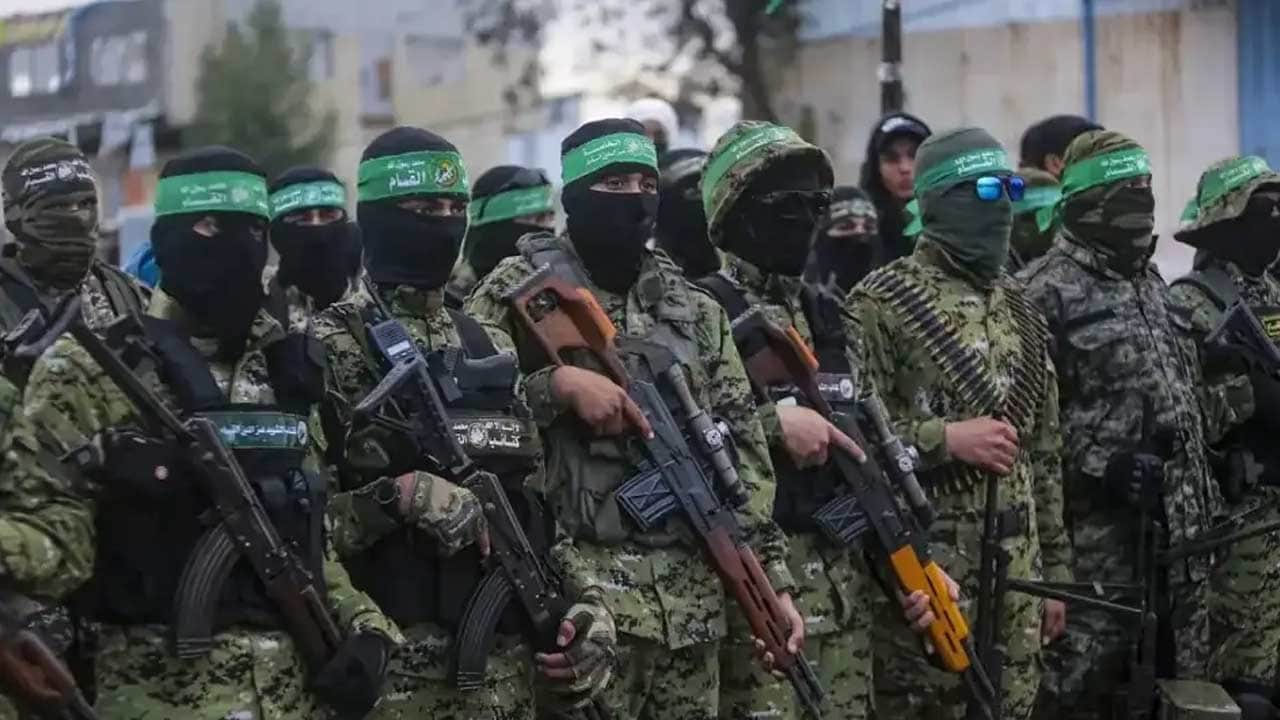 Foto - İsrail uşakları teslim oldu!