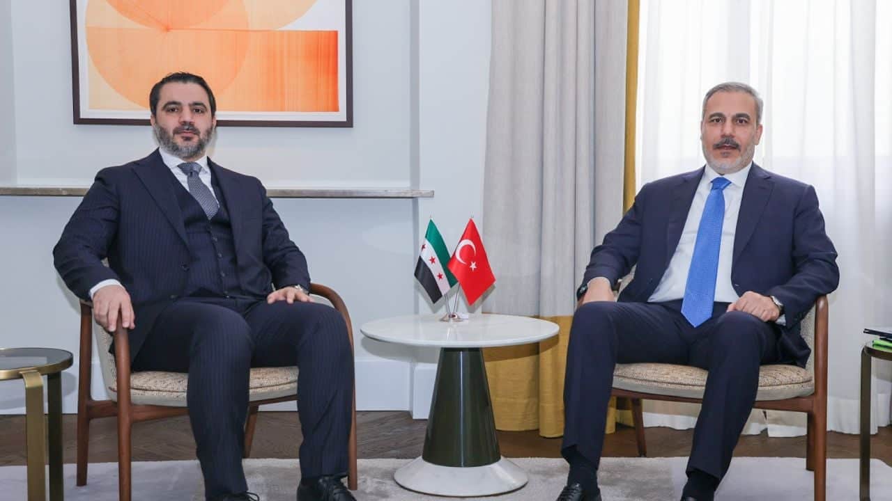 Foto - İsrail'in saldırdığı ülkeden Mekke Anlaşması yorumu: Katılmayı düşünüyoruz!