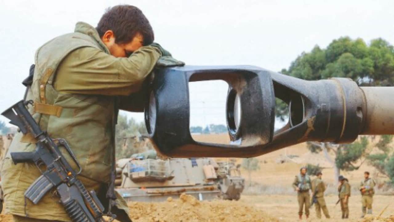 Foto - İsrailli katiller delirdi: Polis askeri vurdu!