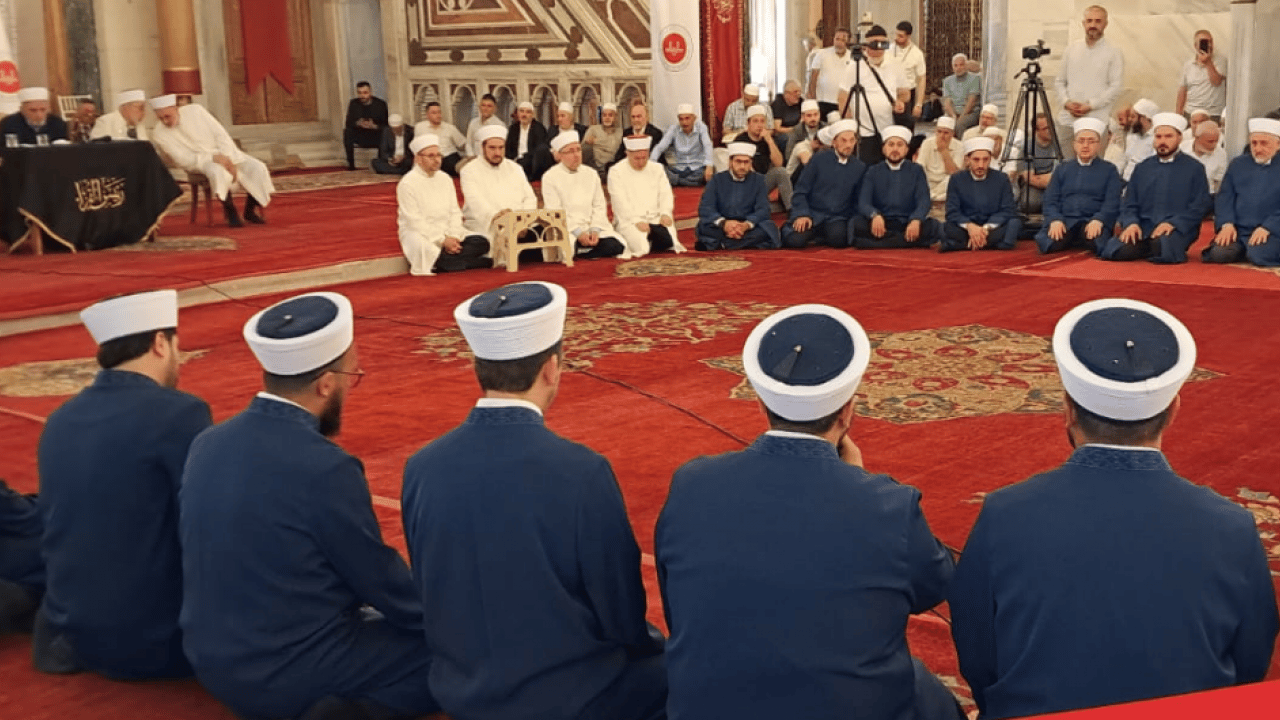 Foto - İstanbul Anadolu Dini İhtisas Merkezi Müdürlüğü 1. Dönem Aşere Takrib icazet merasimi düzenlendi