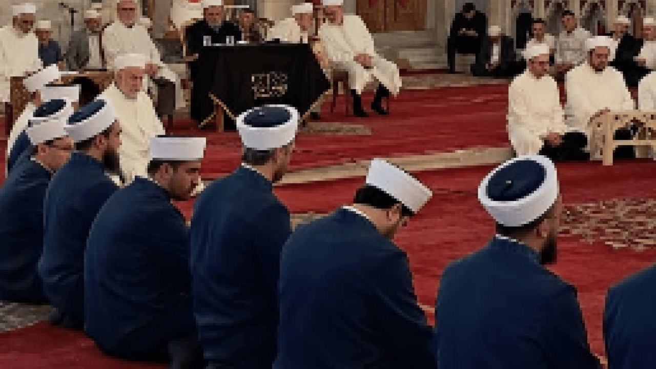 Foto - İstanbul Anadolu Dini İhtisas Merkezi Müdürlüğü 1. Dönem Aşere Takrib icazet merasimi düzenlendi