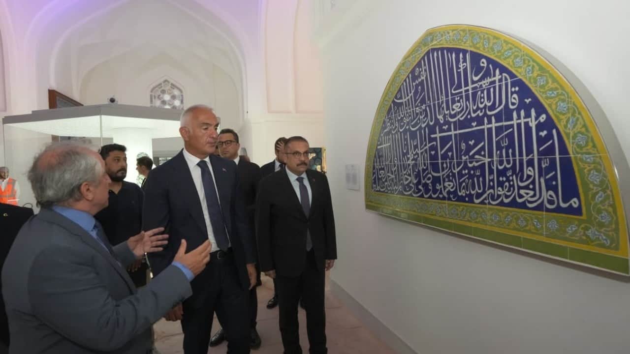 Foto - İstanbul Arkeoloji mizelerinde tarihi dönüşüm: 54 bin çini tek tek restore edildi 